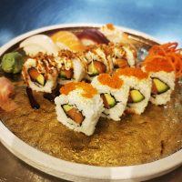 38D. Moriawase sushi y uramaki