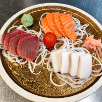 42. Moriawase de sashimi (12 cortes)
