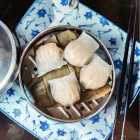 22. Ja-kao, empanadillas blancas de gambas