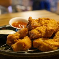 8. Karaage, pollo sazonado y frito al estilo japonés